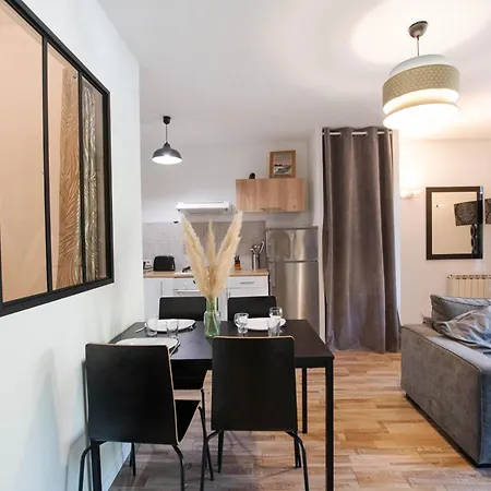 Le Cocon - Detente Sous Les Pins Avec Piscine Partagee